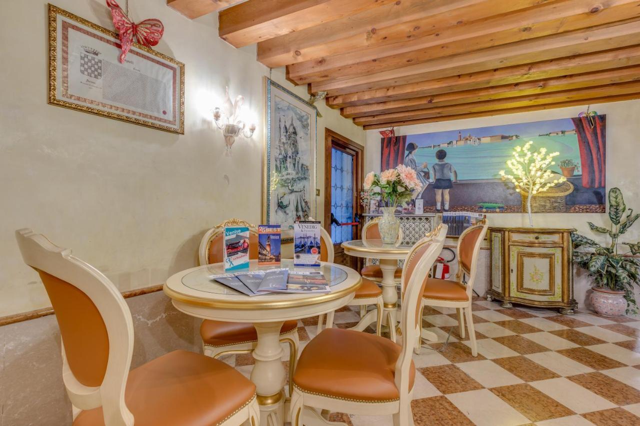 Hotel Bernardi Semenzato Venecia Exterior foto